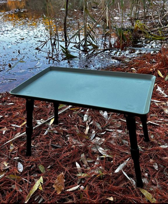 Биви маса с разтегателни крака