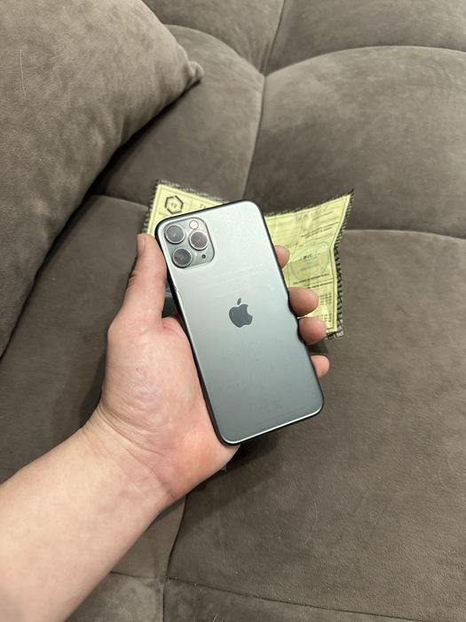 Продам Iphone 11 PRO