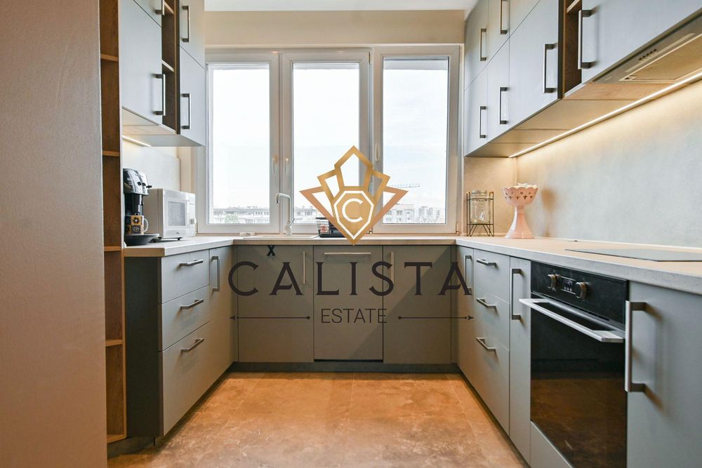 Дава се под наем Тристаен апартамент в София, Изток - 90 кв.м за 1329 € - Снимка #1