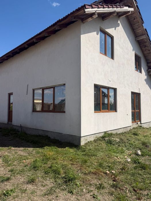 Casa noua  Vila Mandruloc / Arad