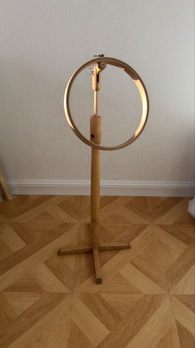 Пяльцы. Держатели для пяльц.