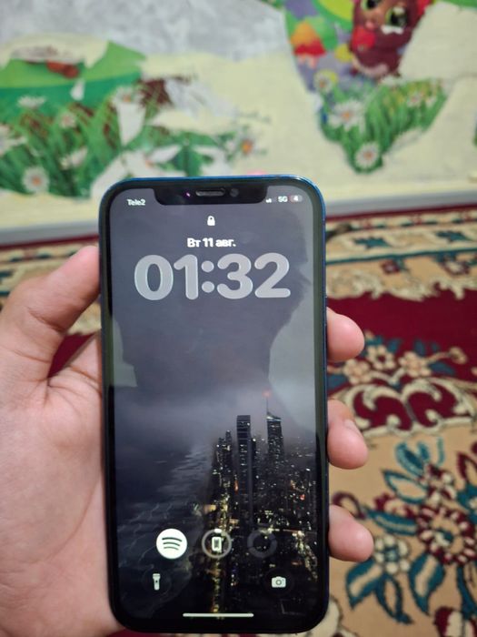 IPhone 12 64гб