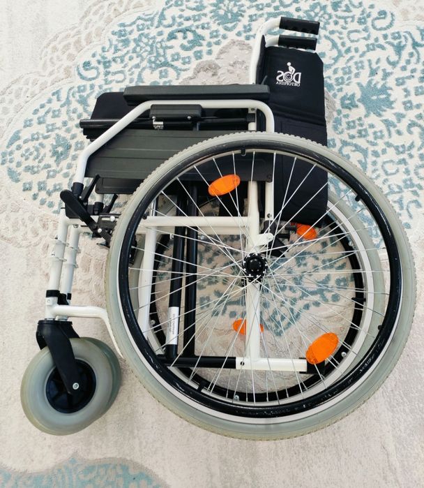 Инвалидная коляска