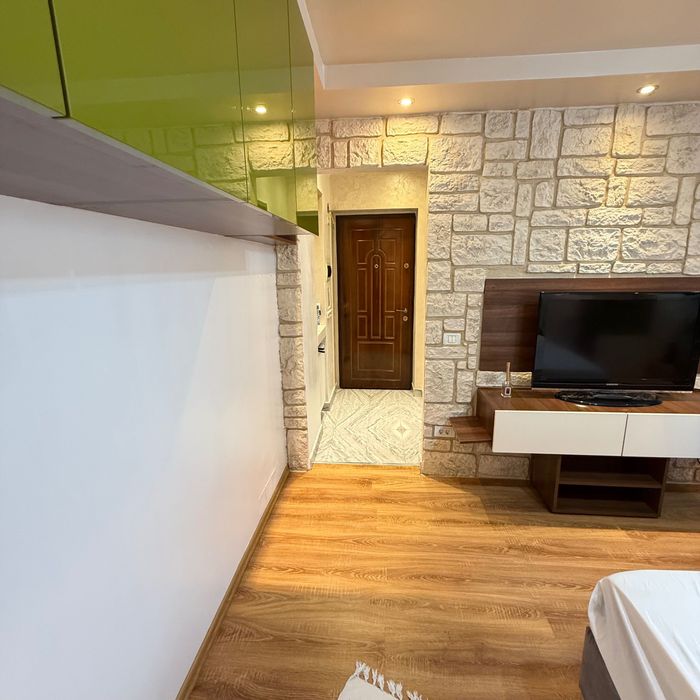 Vând apartament cu o cameră