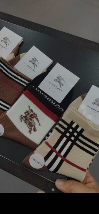 Șosete Burberry, mărimi 35-45, modele 2026