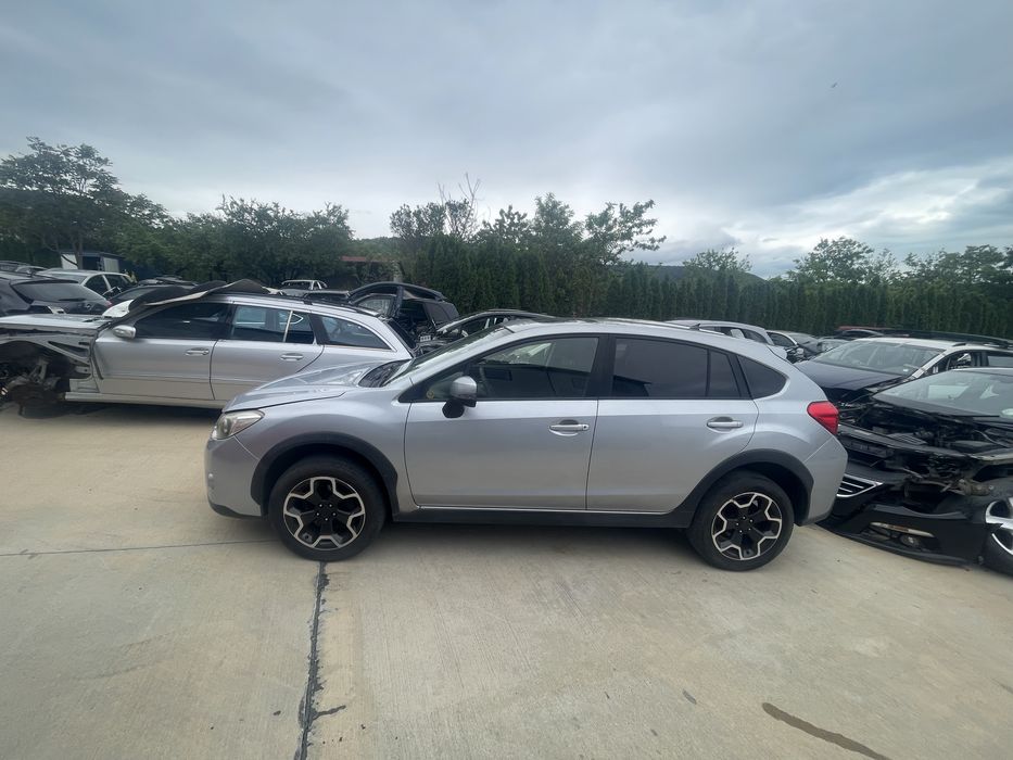 Subaru XV на Части