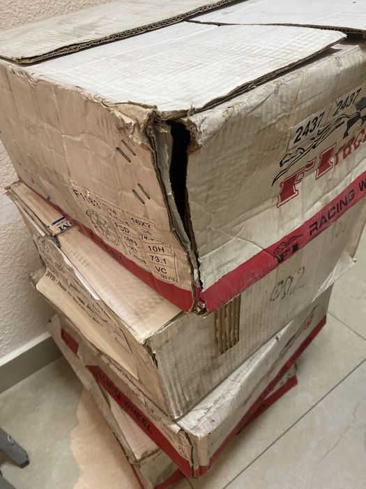 продам хромированные универсальные диски