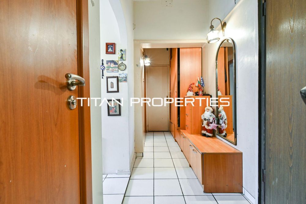 Продава се Двустаен апартамент в София, Хаджи Димитър - 70 кв.м за 1275 €/кв.м - Снимка #7