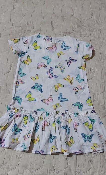 Платья фирменные на девочку