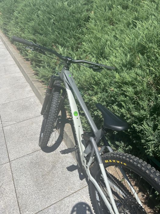 Bicicleta MTB Mondraker raze 2024 cu garantie
