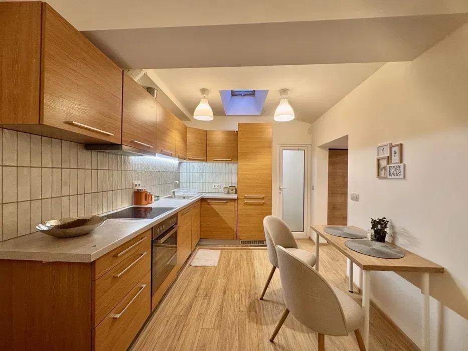 Дава се под наем Двустаен апартамент в София, Оборище - 65 кв.м за 747.66 € - Снимка #7