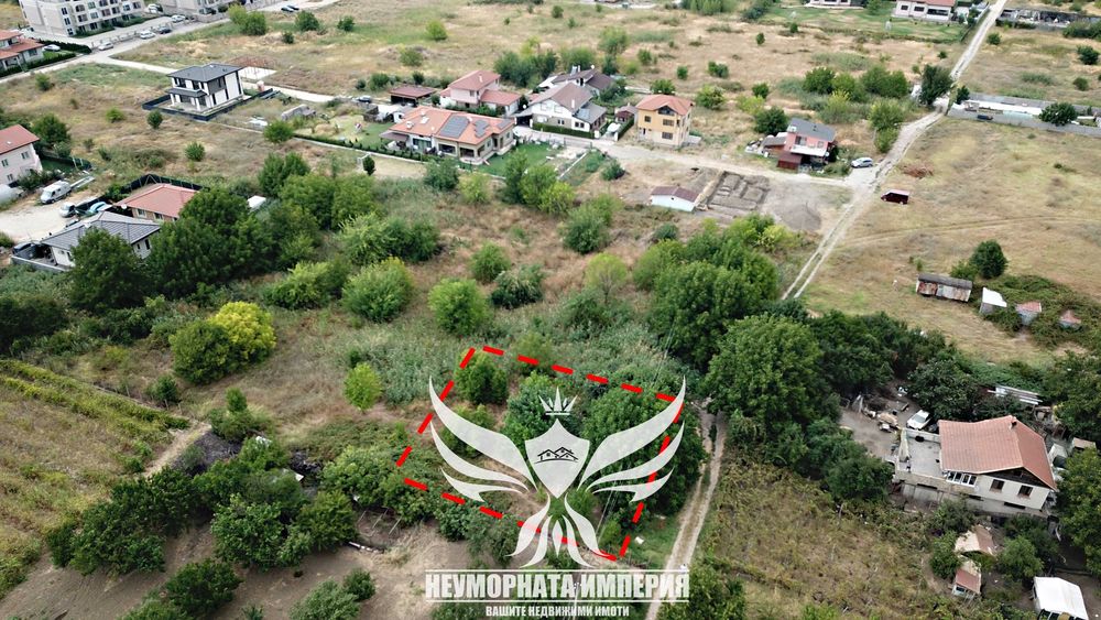 Продавам инвестиционен парцел/имот УПИ с площ от 518кв.м. в град Пловдив кв.Беломорски район Южен местност Бялата Воденица