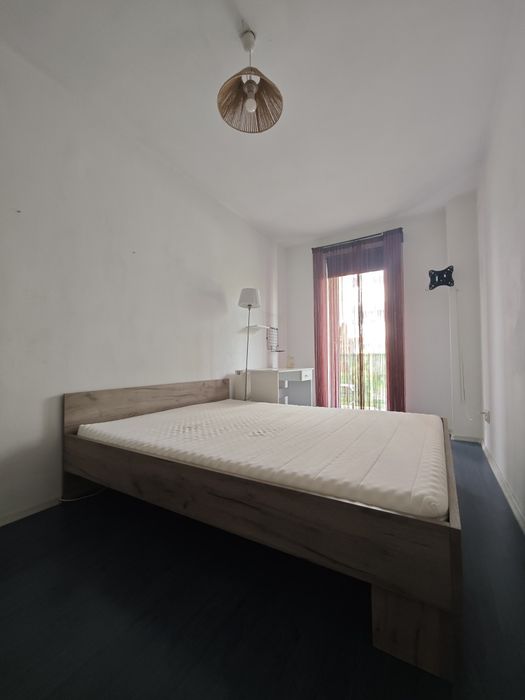Apartament cu 2 camere, balcon si loc de parcare privat - strada Edgar Quinet, Mănăștur