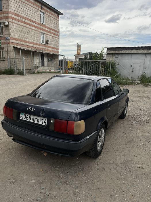 Продам Ауди б4.