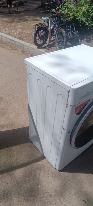 Продам стиральную машинку
