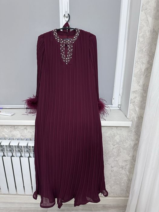 Продам платье на той