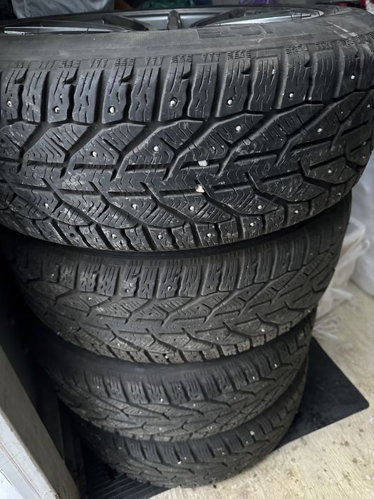 215/55/17 шины в хорош сост