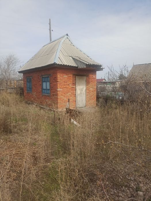 Продам дачу а СО Строитель.