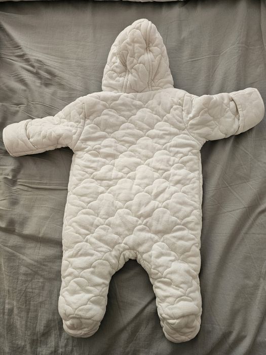 Космонавт за новородено George