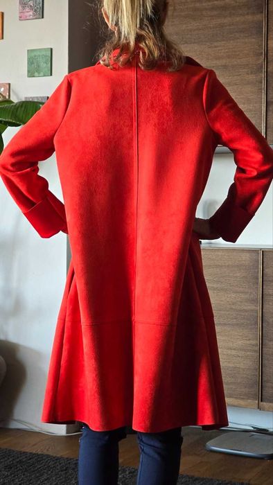 Пролетно манто от Zara