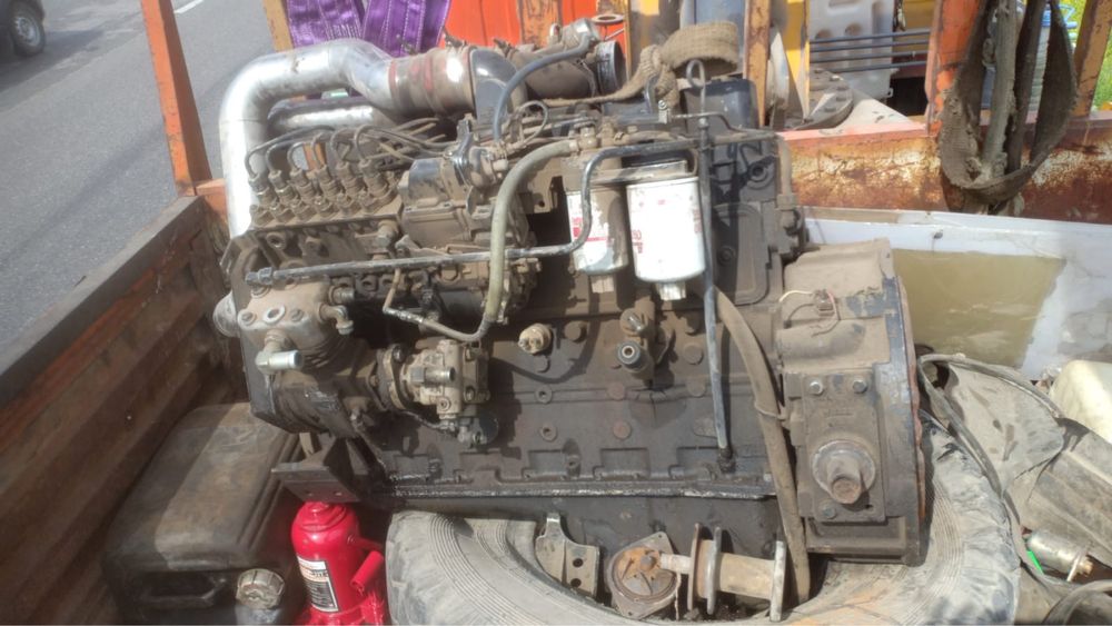 Продам двигатель донг фенг