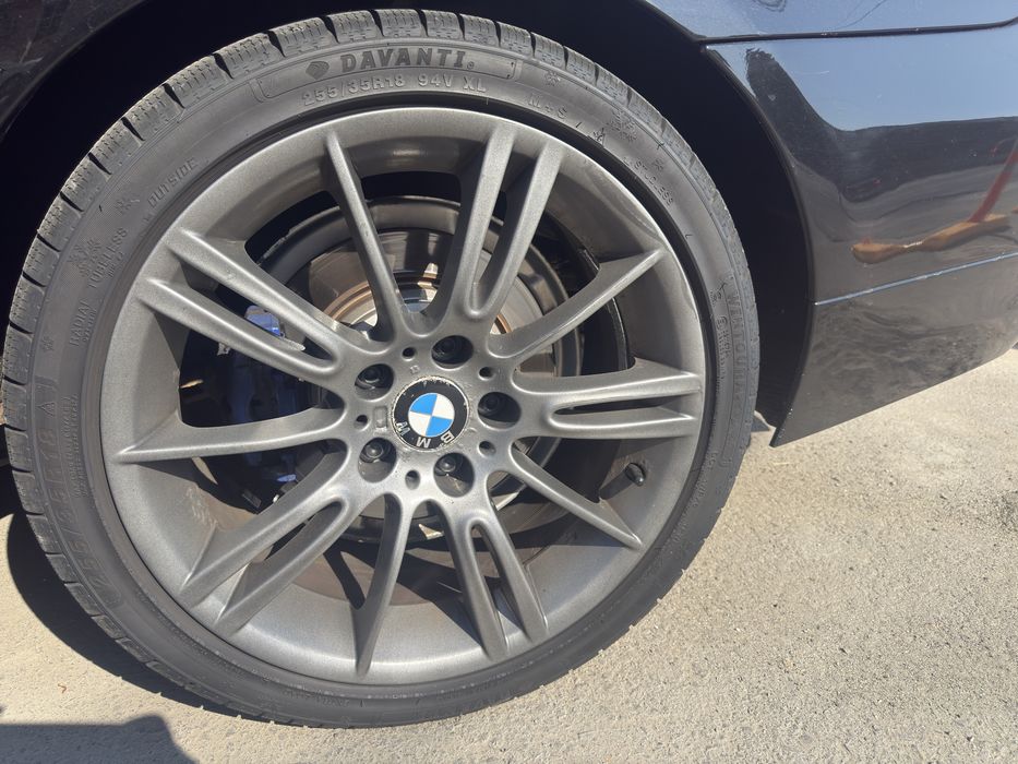 Vand sau schimb jante bmw r18 cu jante r17