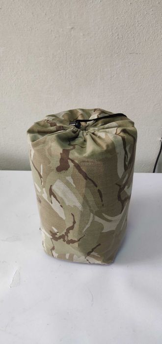 Sac de dormit ușor camuflaj Multicam + husă – compact, outdoor