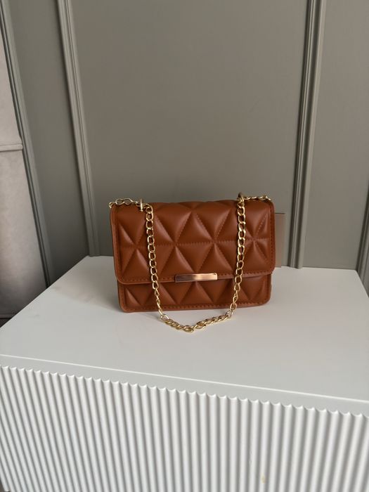 Продам сумки на 8 марта подарок