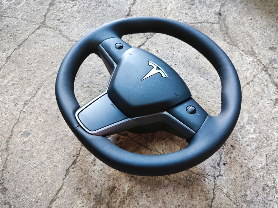 Оригинален Кожен волан Tesla 3 2021 черно кормило Тесла модел 3