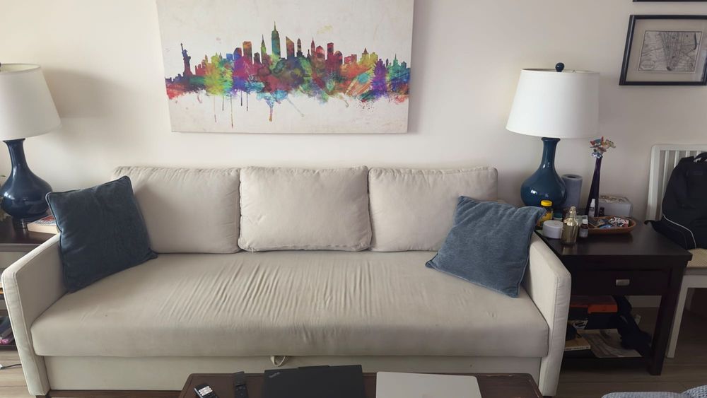 Разтегателен диван за всекидневна