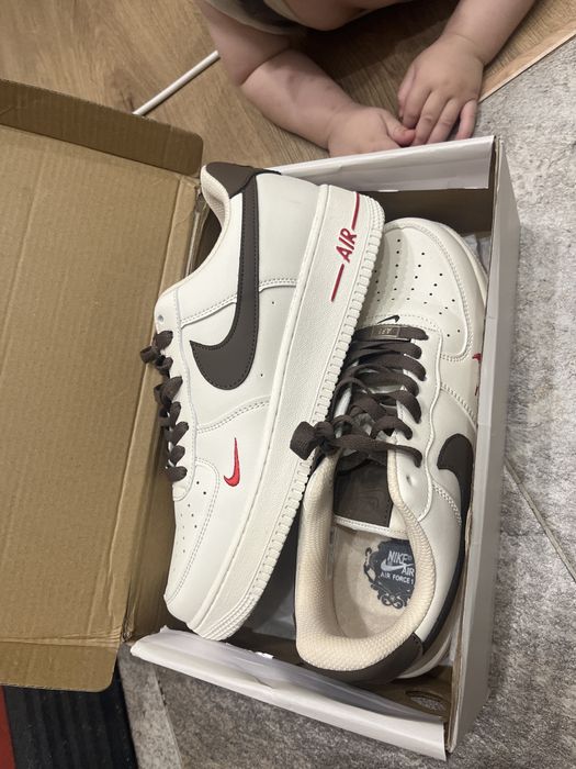 Nike кроссы новые