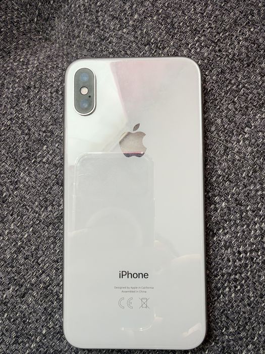 iPhone X  Silver 64Gb