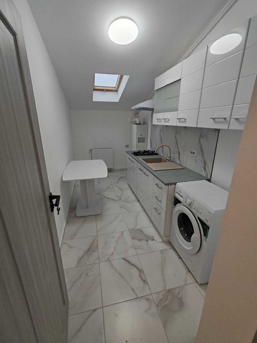 Apartament complet mobilat de inchiriat