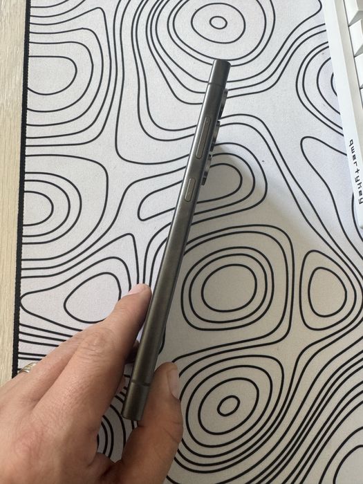 Vand/schimb Samsung S24 Ultra 1 Tb neverlocked impecabil!