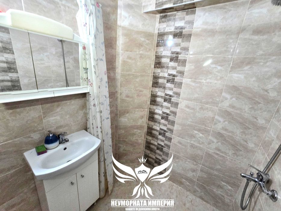 Продава се Тристаен апартамент в Асеновград - 95 кв.м за 870 €/кв.м - Снимка #8