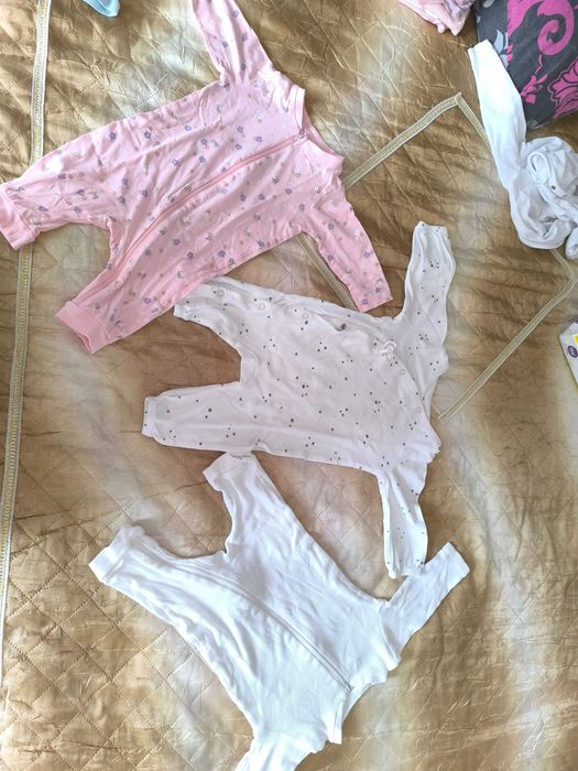 Бебешки дрехи за ново родено 0-6месеца