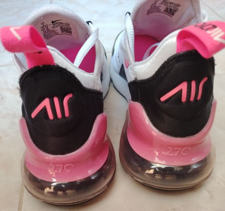 Nike Air 270  Дамски маратонки 38 номер