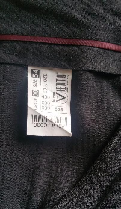 Продам  хороший костюм