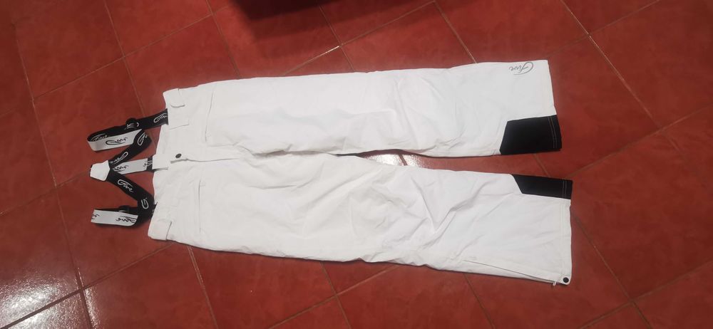 Haine ski, adulti si copii