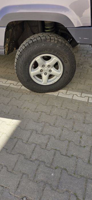 Jante Jeep Cheroche  XJ r15 Grand Cherokee ZJ