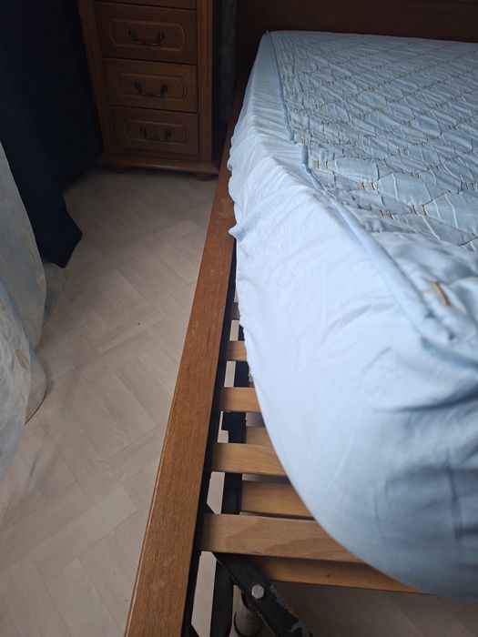 Продам   спальний  гарнитур