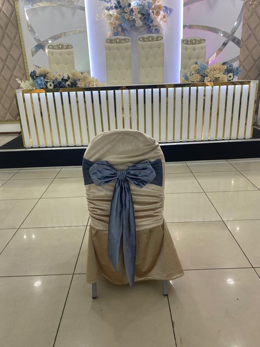 Продам стулья метталические