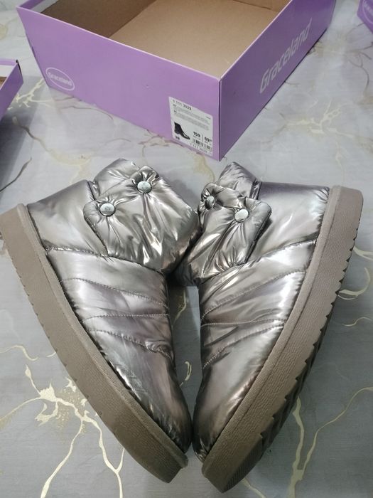 Ghete iarna UGG imblaniti