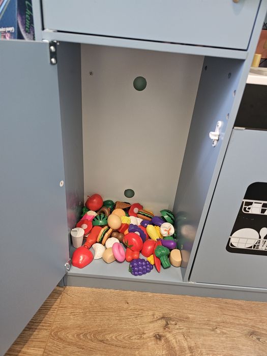 Дървена детска кухня