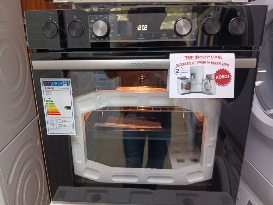 Чисто нова печка за вграждане с индукционни котлони Gorenje с две години Гаранция!