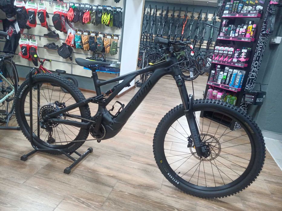 SPECIALIZED Turbo Levo Alloy marime 54 - in stoc EST BIKE Funky Sports