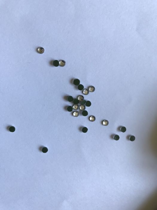 Стразы 3мм термоклеевые