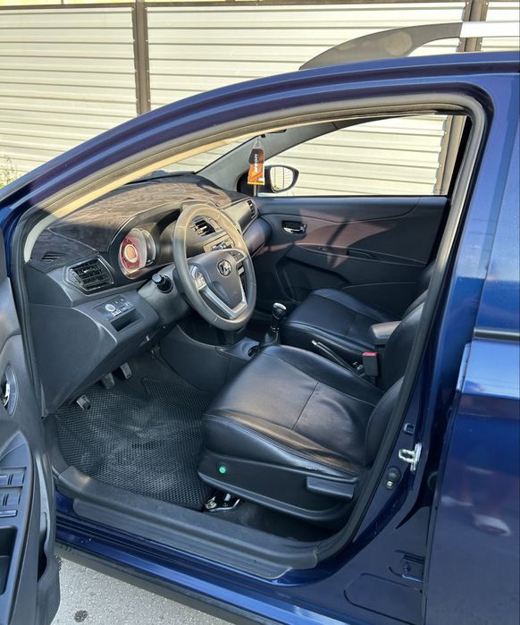 Продам Lifan X50