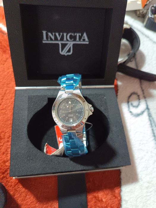 Vand Ceas Invicta