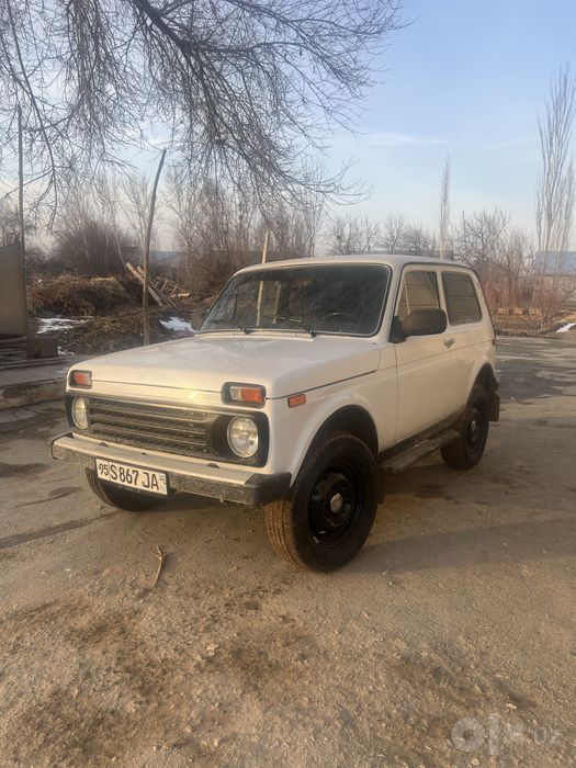 Нива Niva сотилади срочно